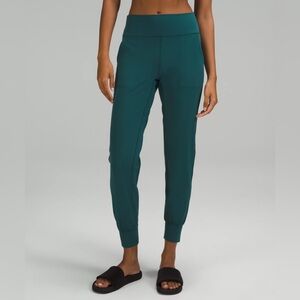 Lululemon Align™ High-Rise Jogger Full Length in Green Jasper